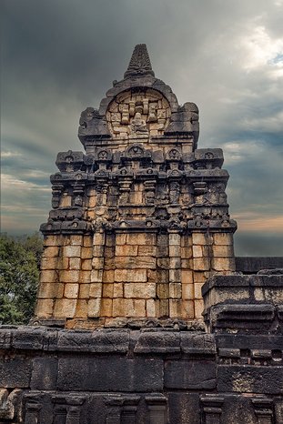 SL_Triangle_Nalanda_017
